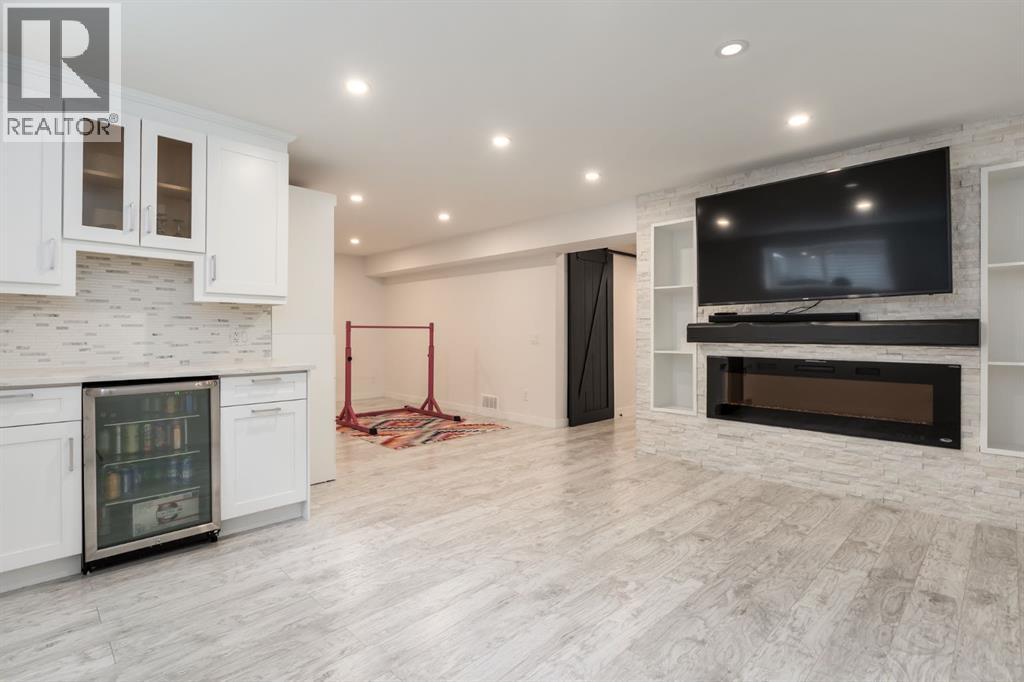 Single Family House for Sale in  Chapalina Heights SE Chaparral Calgary 