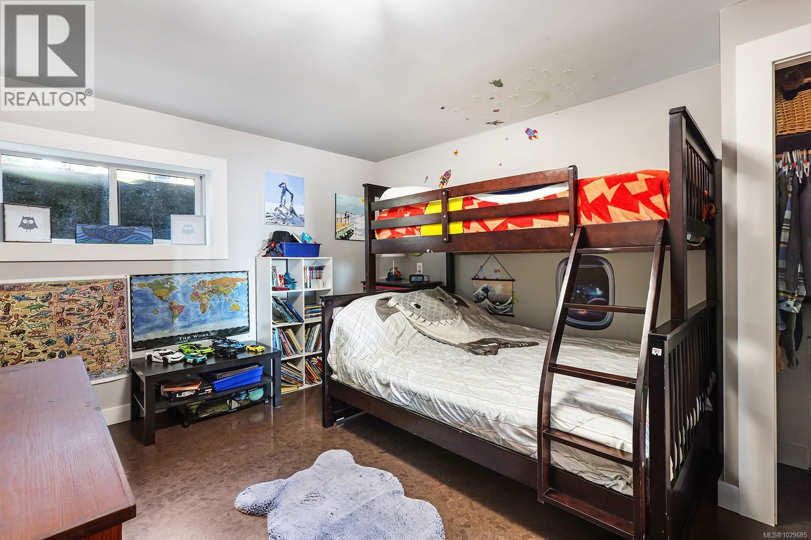 5862 ALDERGROVE DR - 38