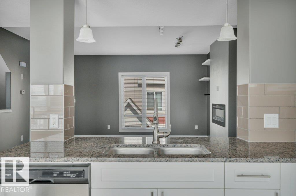 #13 13003 132 AV NW, Edmonton