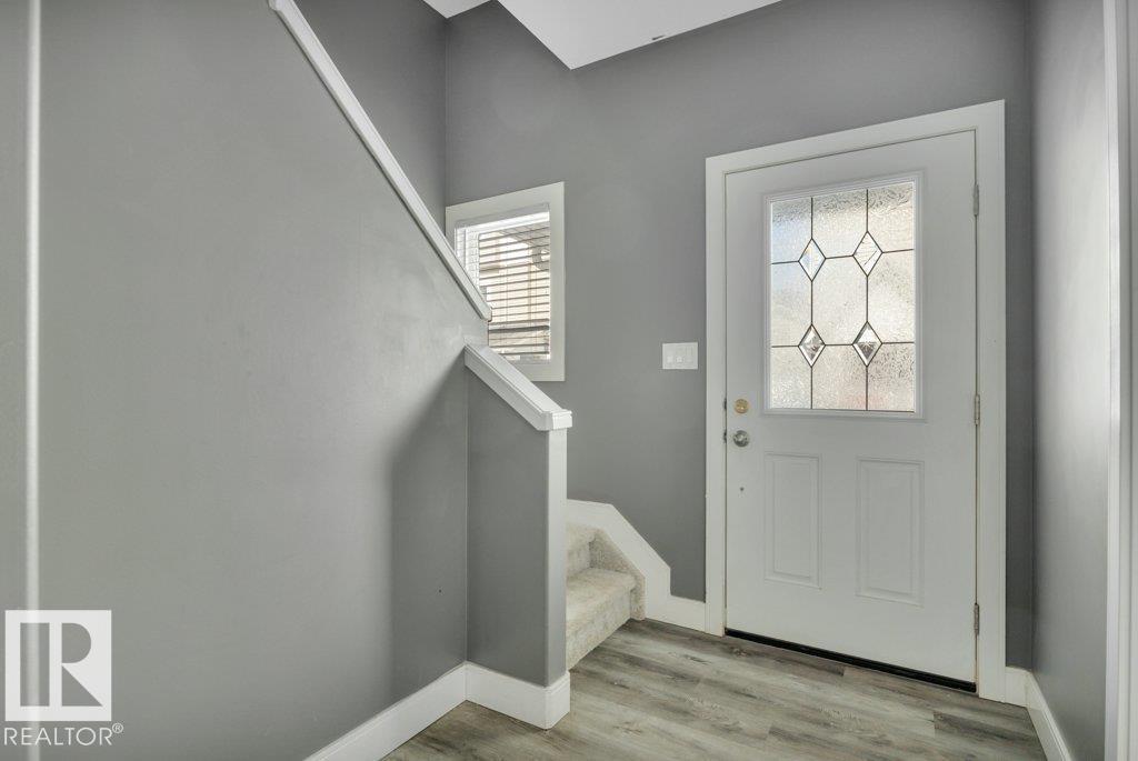 #13 13003 132 AV NW, Edmonton