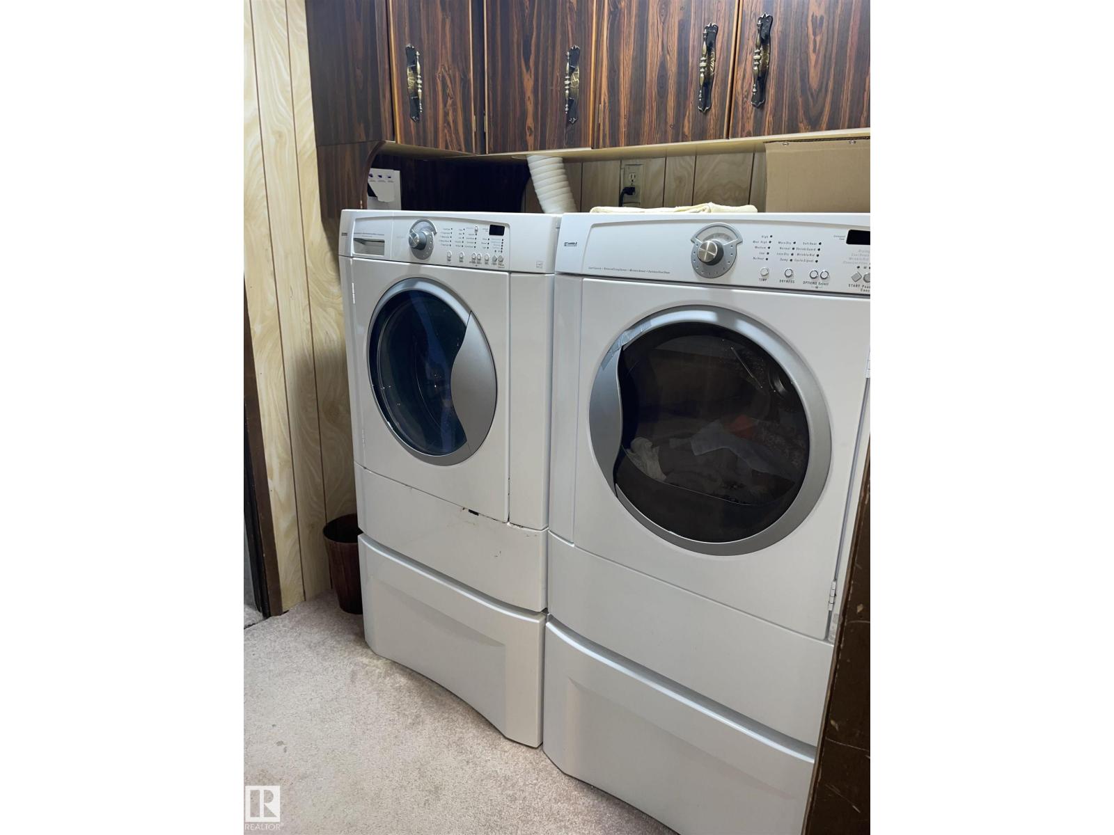 14212 30 ST NW, Edmonton