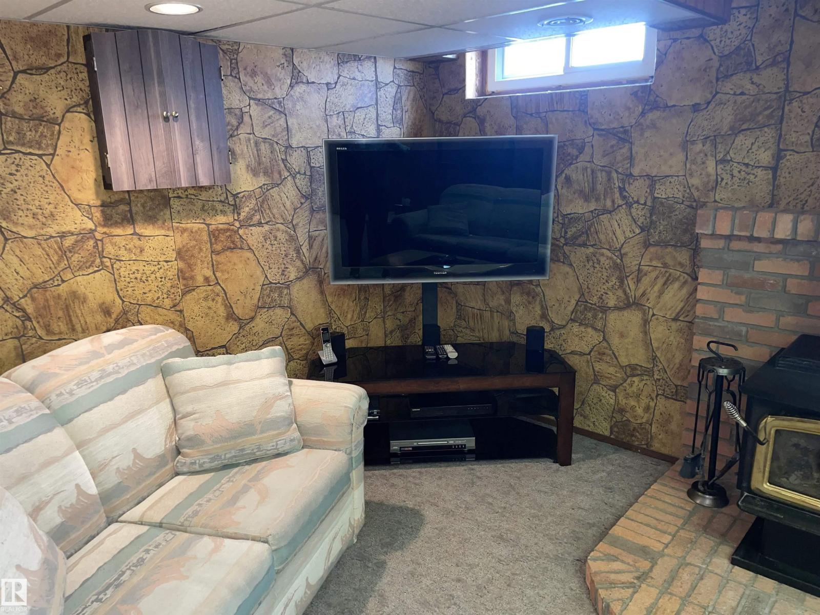 14212 30 ST NW, Edmonton