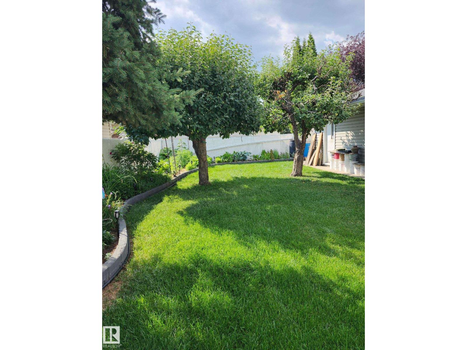 14212 30 ST NW, Edmonton