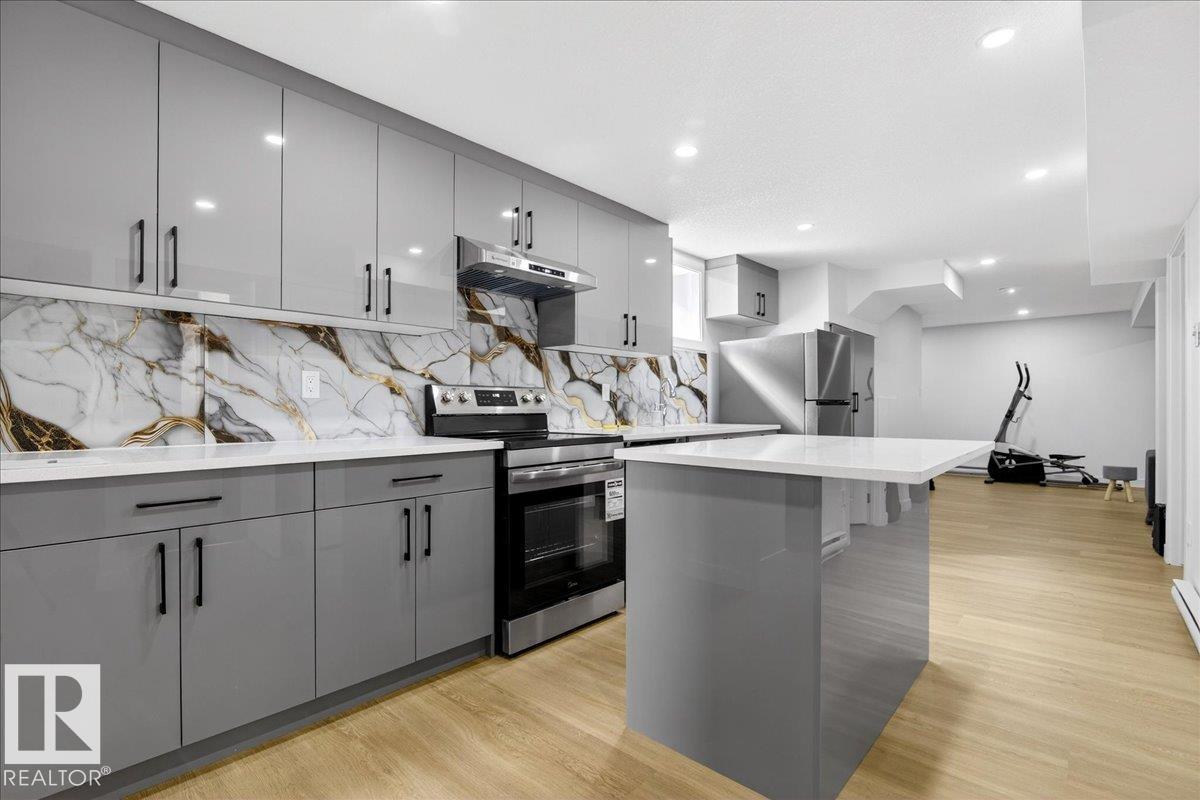 13111 82 ST NW, Edmonton