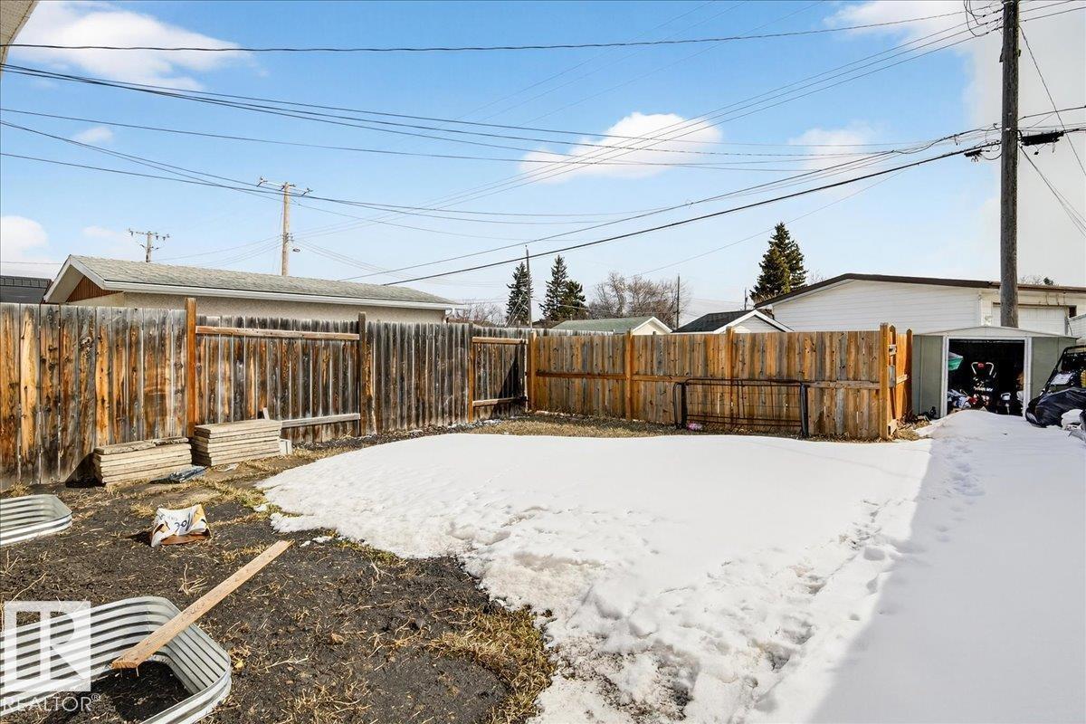 13111 82 ST NW, Edmonton