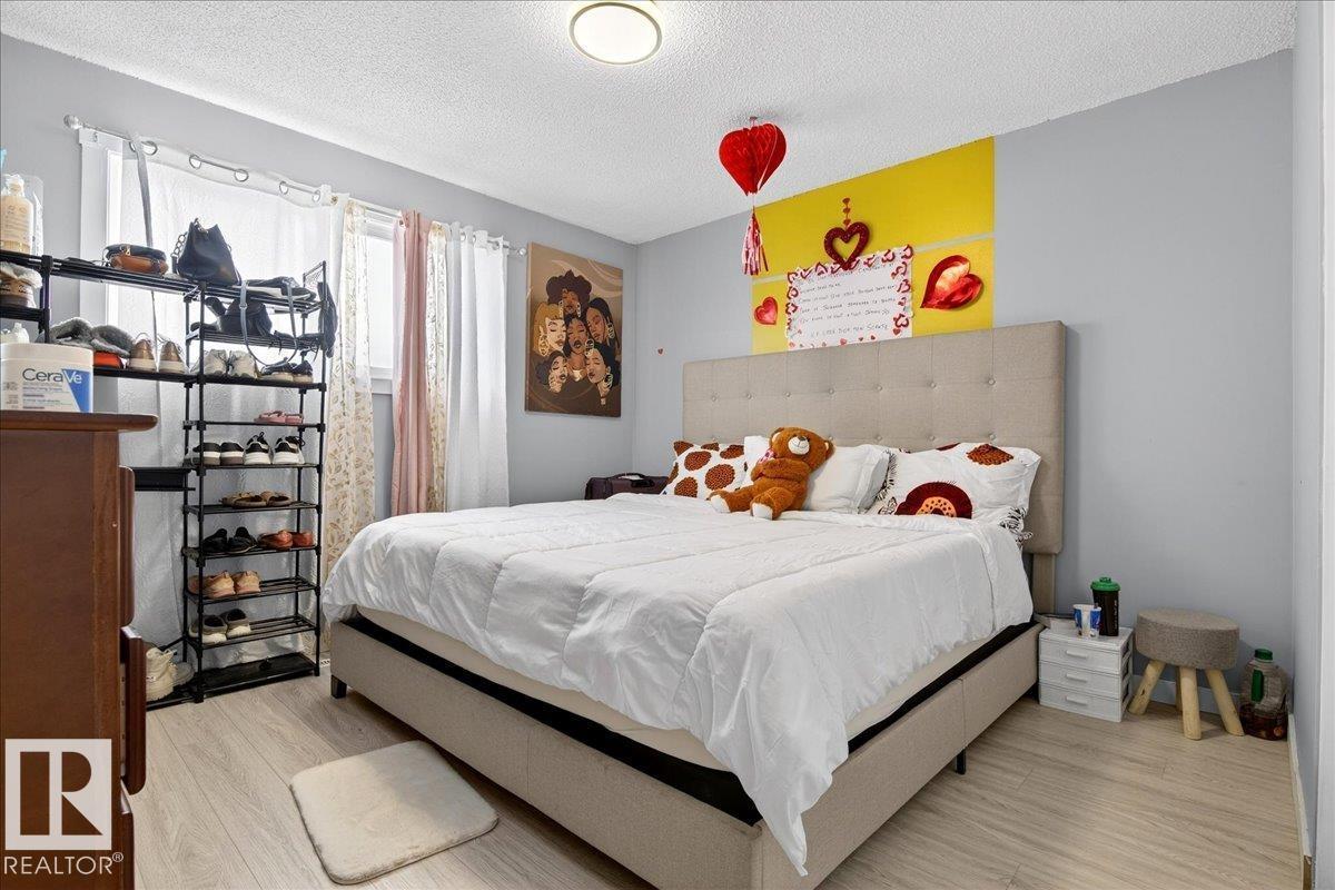 13111 82 ST NW, Edmonton