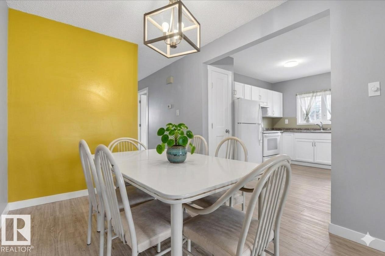 13111 82 ST NW, Edmonton