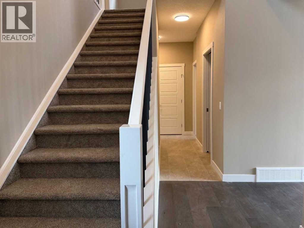 115 Sundown Crescent, Cochrane