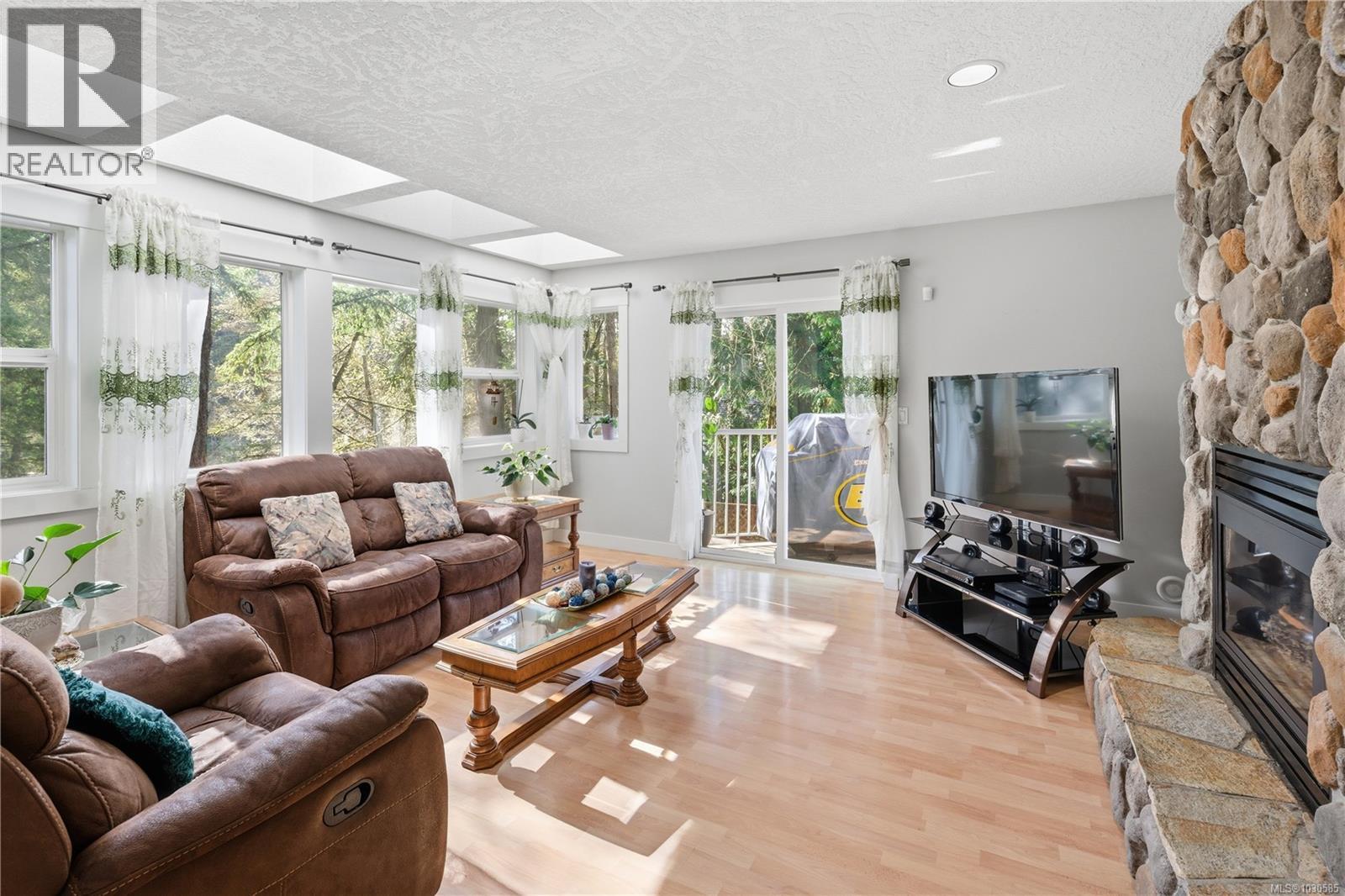 81 Chilco Ridge Pl, View Royal