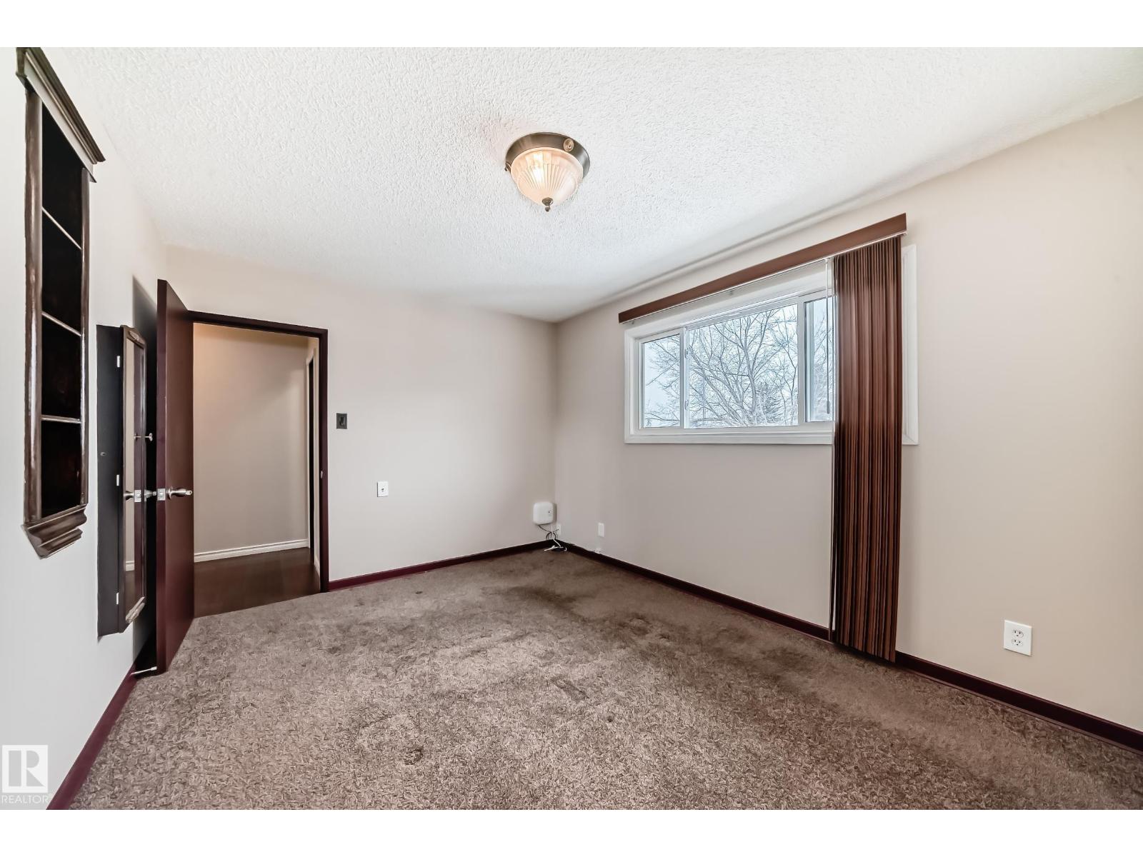 13222 83 ST NW, Edmonton