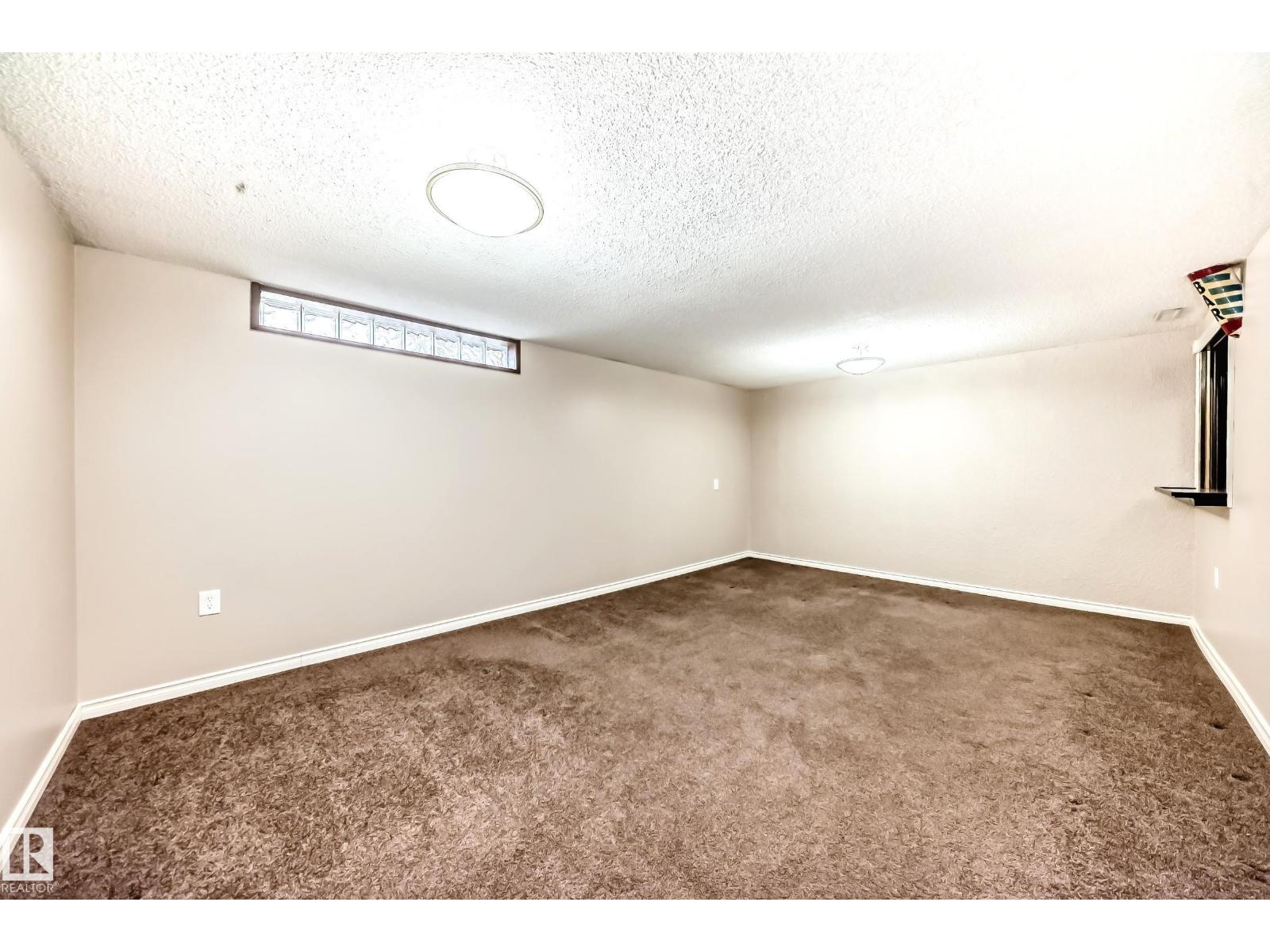 13222 83 ST NW, Edmonton