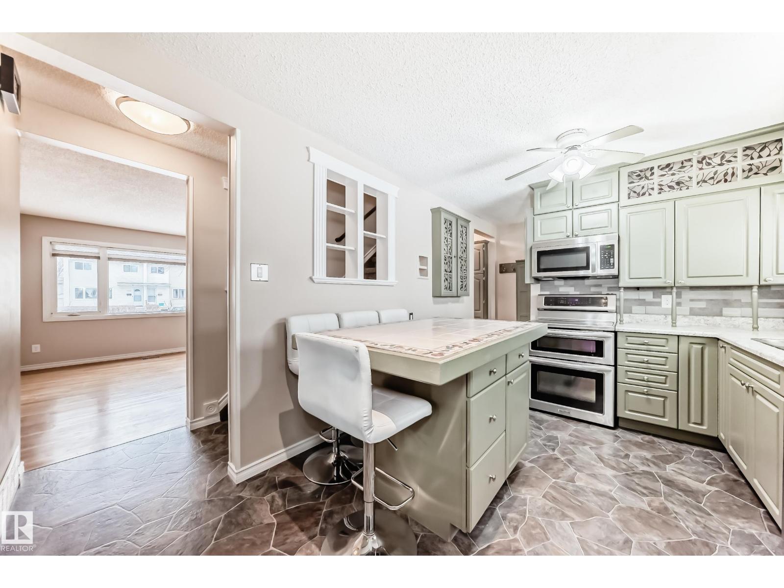 13222 83 ST NW, Edmonton