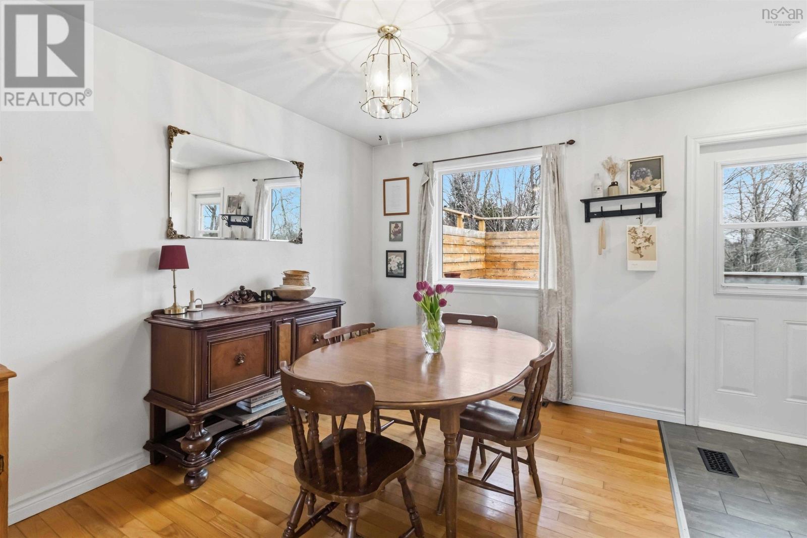 100 GREENDALE COURT - Image 3