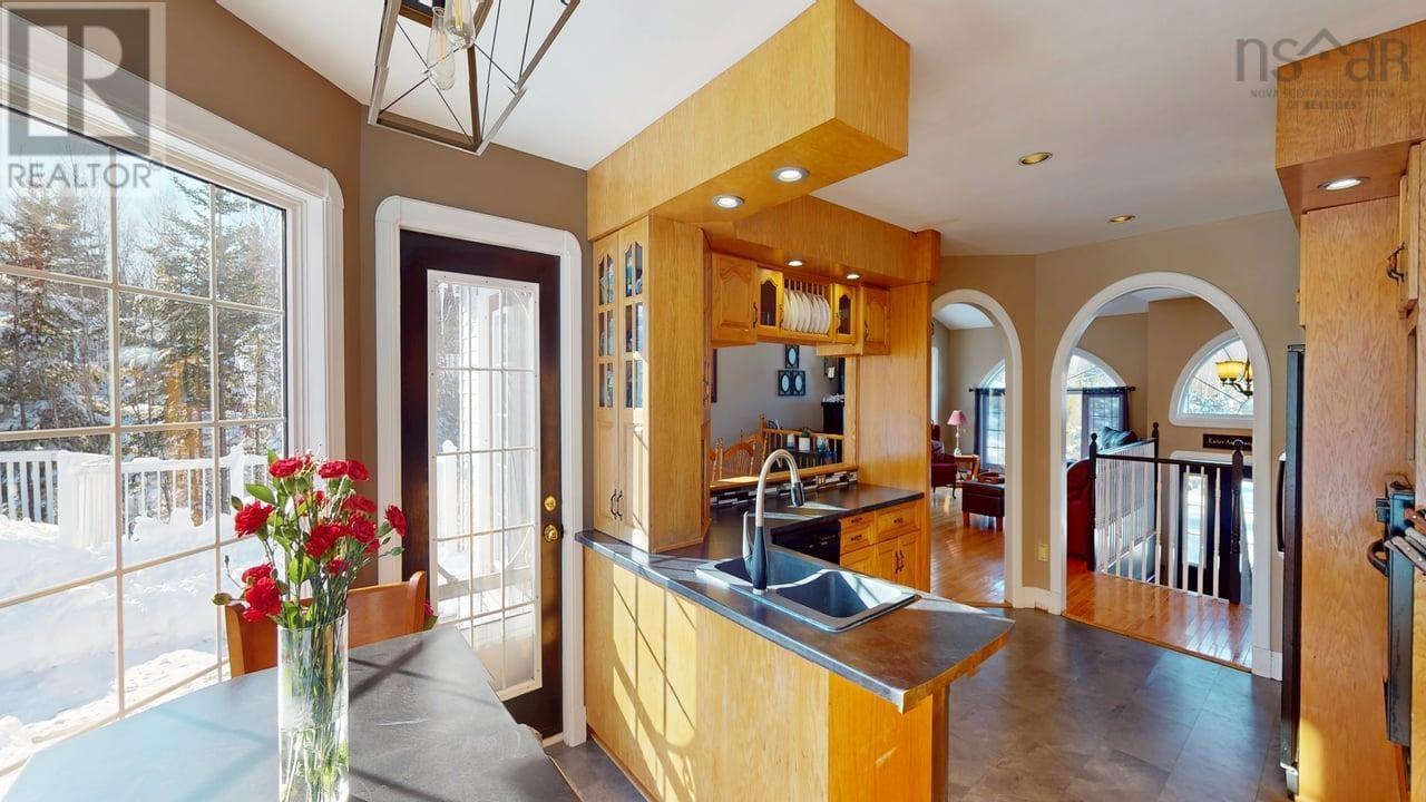 55 PLEASANT DRIVE - Image 2