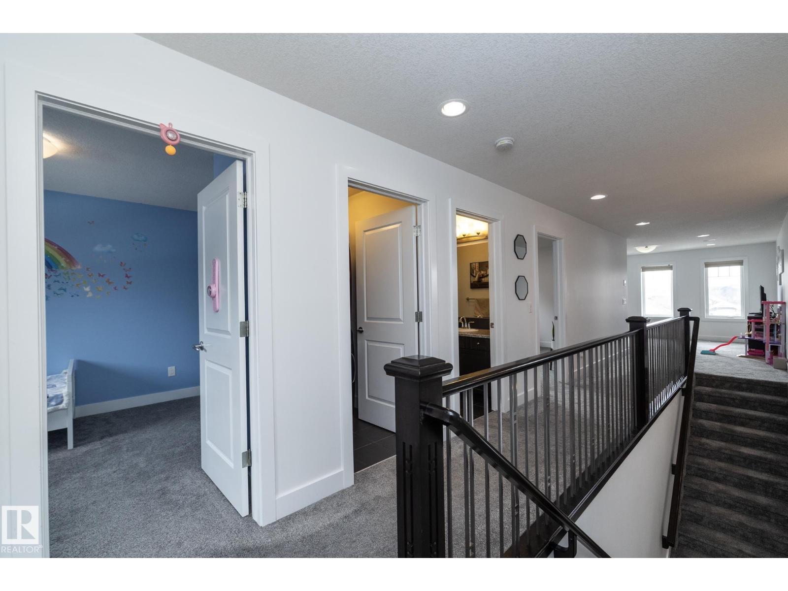 14 EDGEWATER TERR North, St. Albert