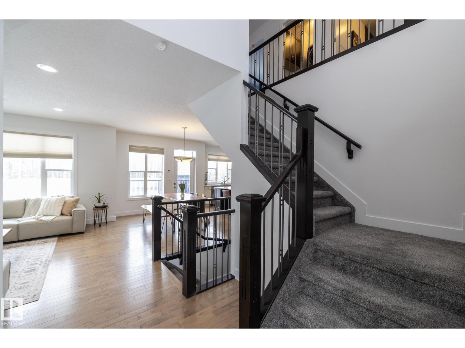 14 EDGEWATER TERR North, St. Albert