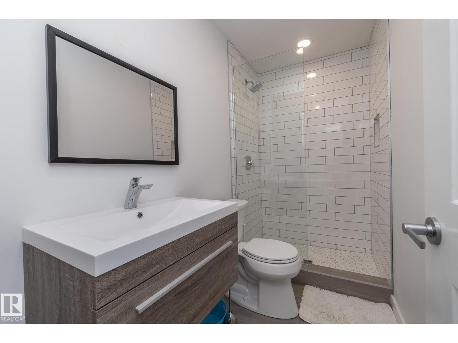 14 EDGEWATER TERR North, St. Albert