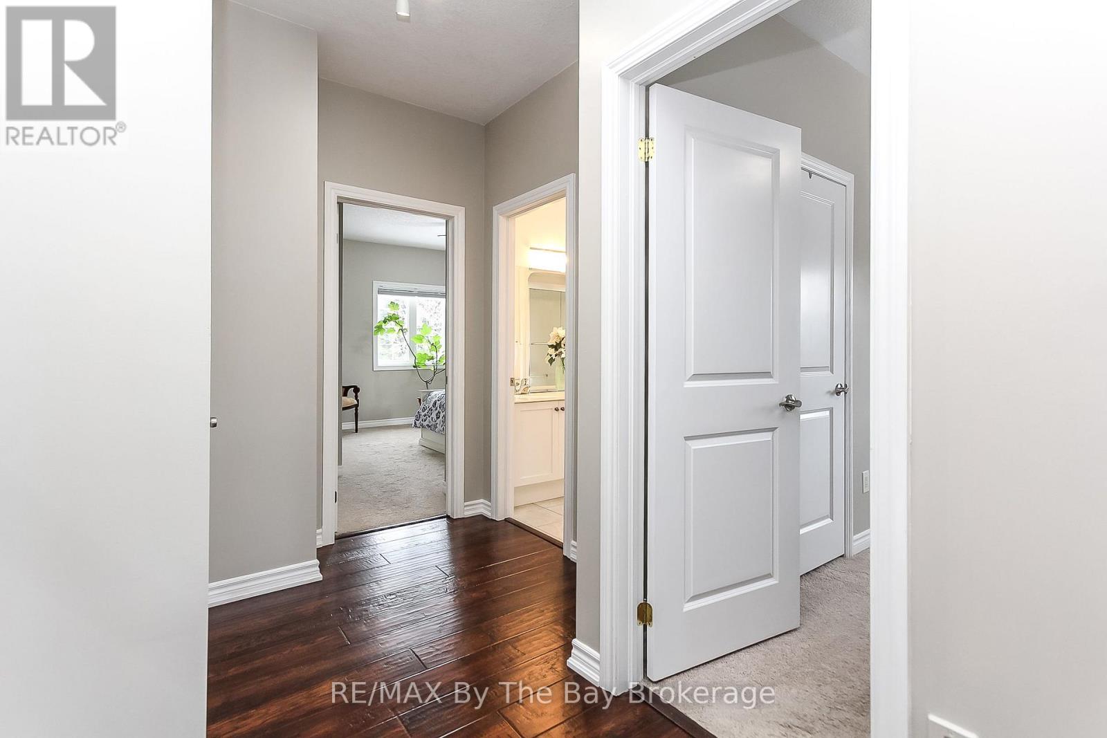 37 WALNUT DRIVE - 34