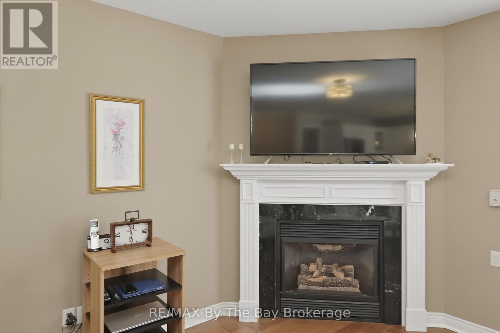 22 BRITTON COURT - 17