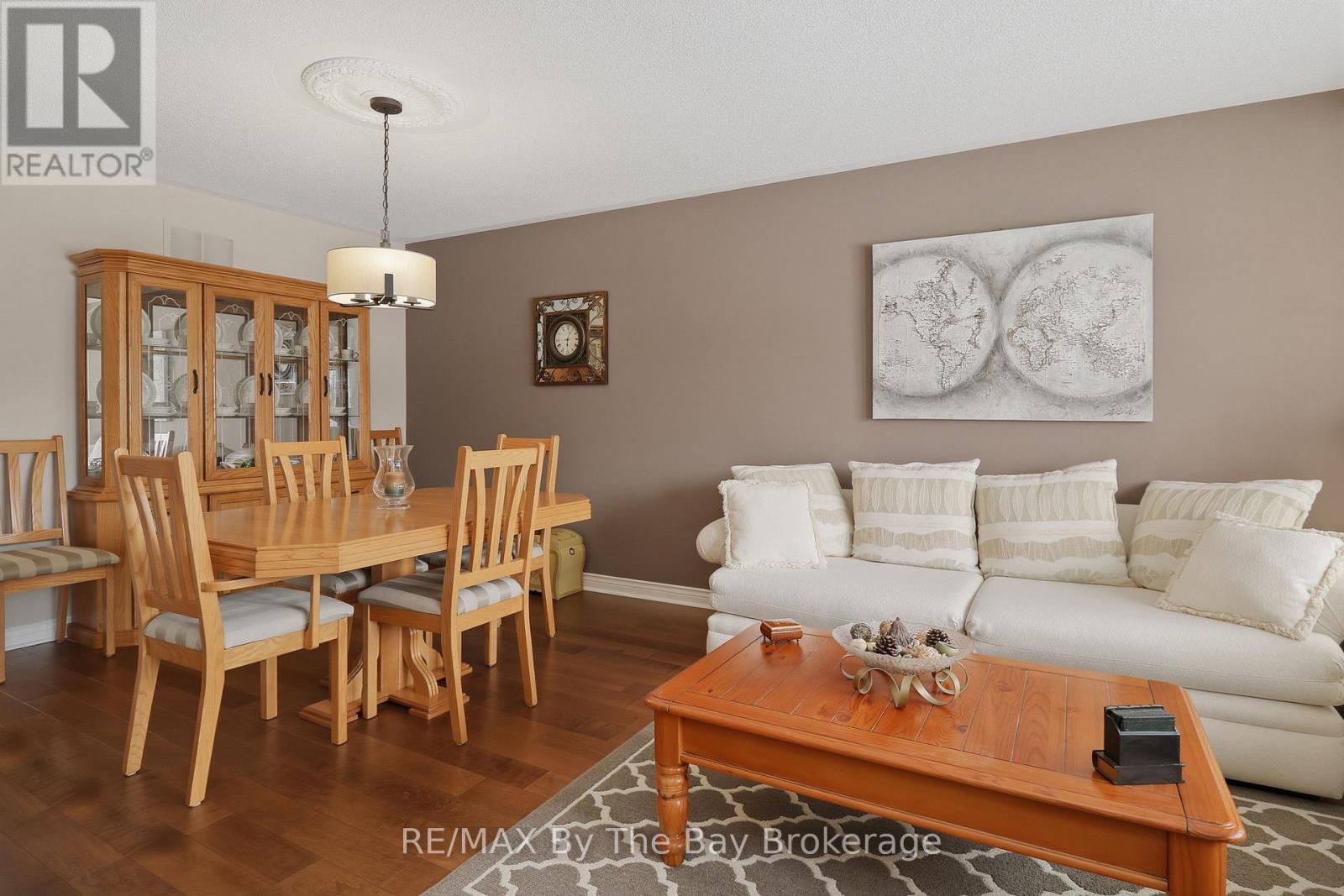22 BRITTON COURT - 13