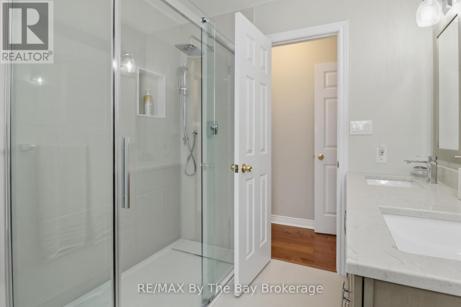 22 BRITTON COURT - 28