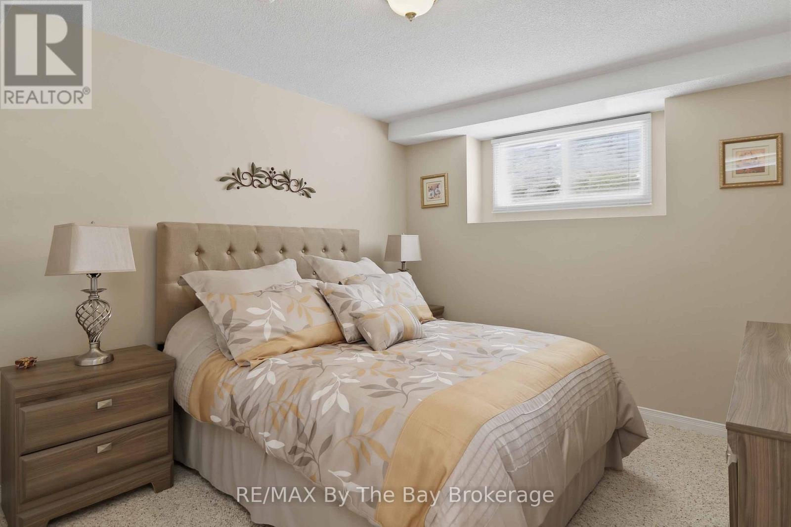 22 BRITTON COURT - 45