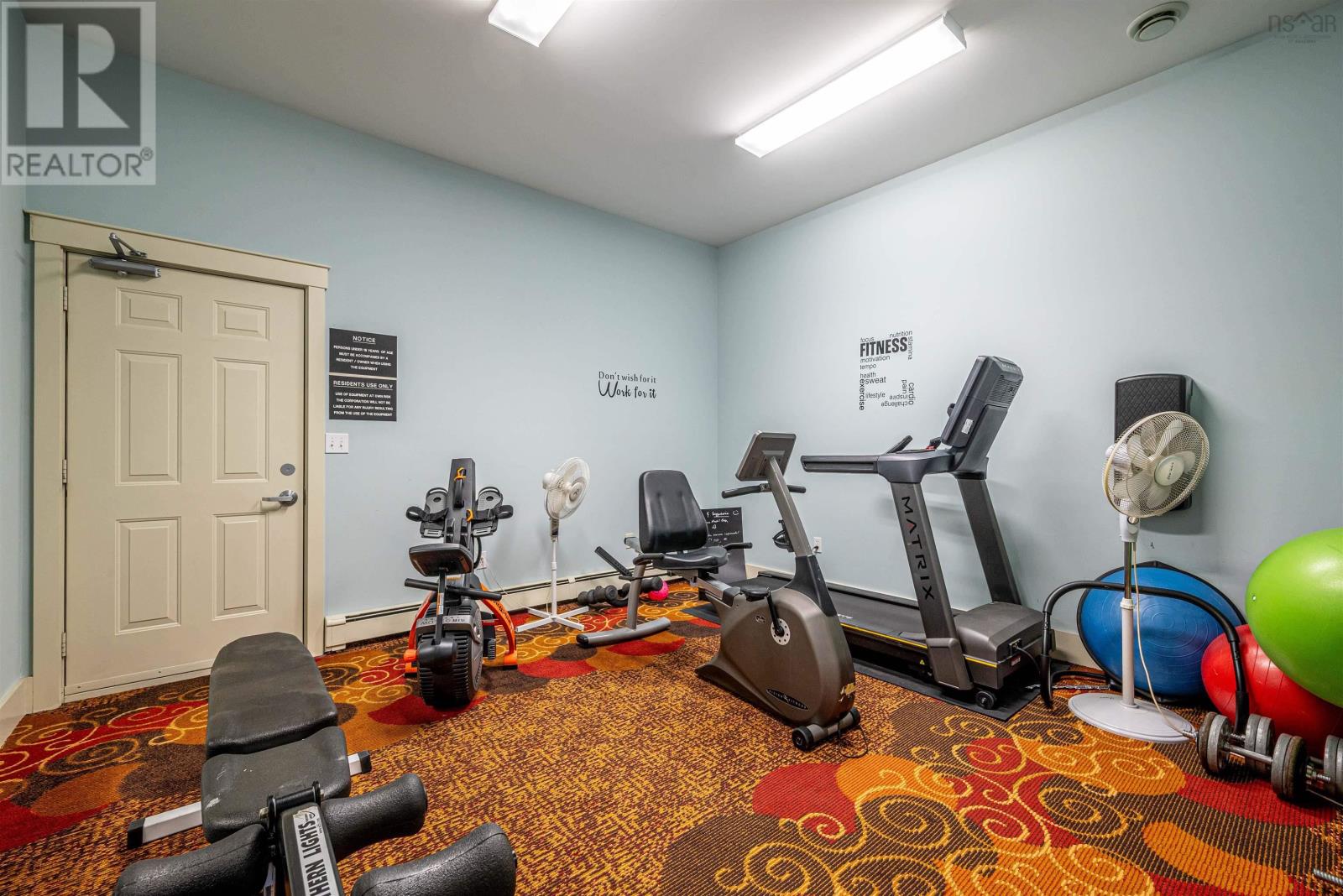 #403 99 WATERFRONT DRIVE - 37