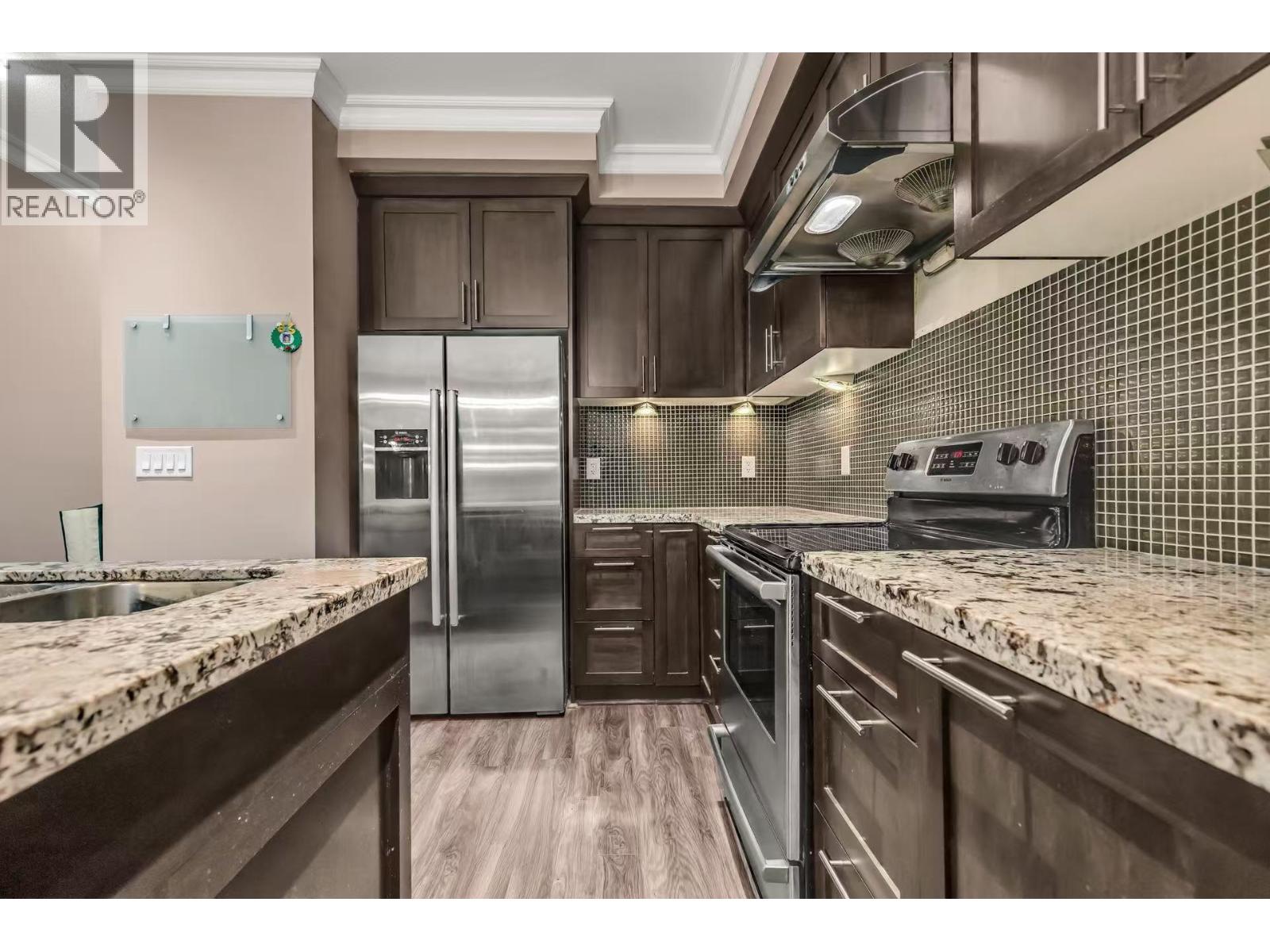 110 1460 SOUTHVVIEW ST., Coquitlam