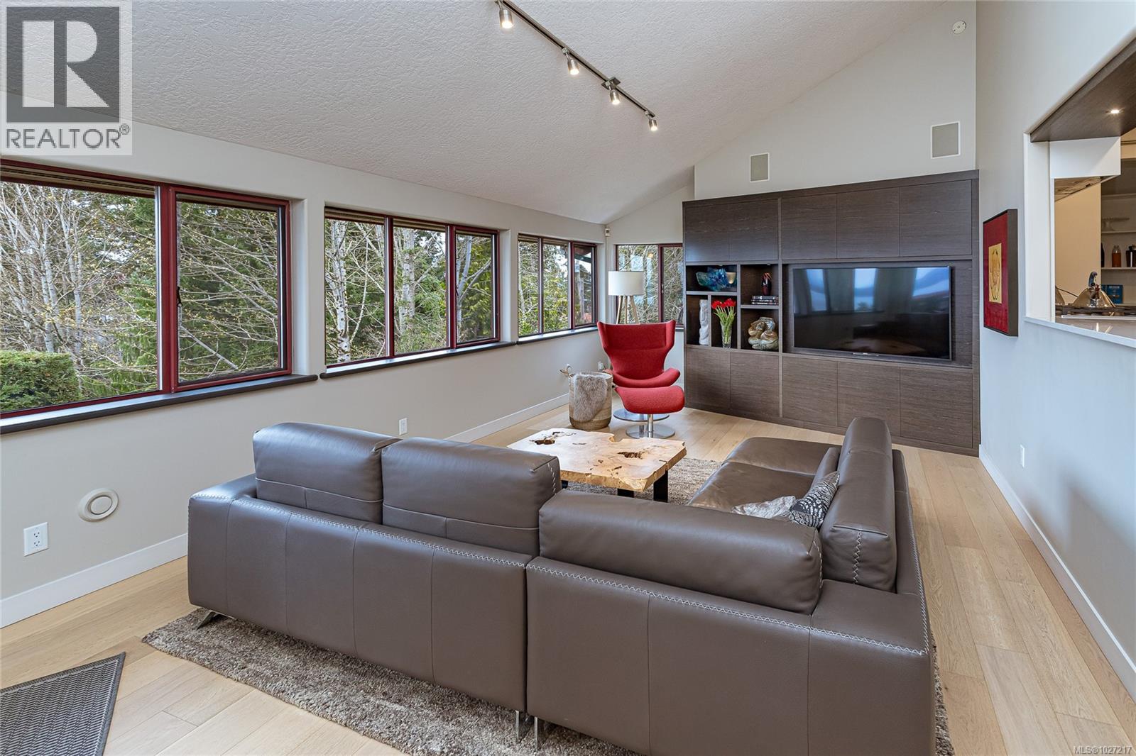 1126 HIGHVIEW PL - 19