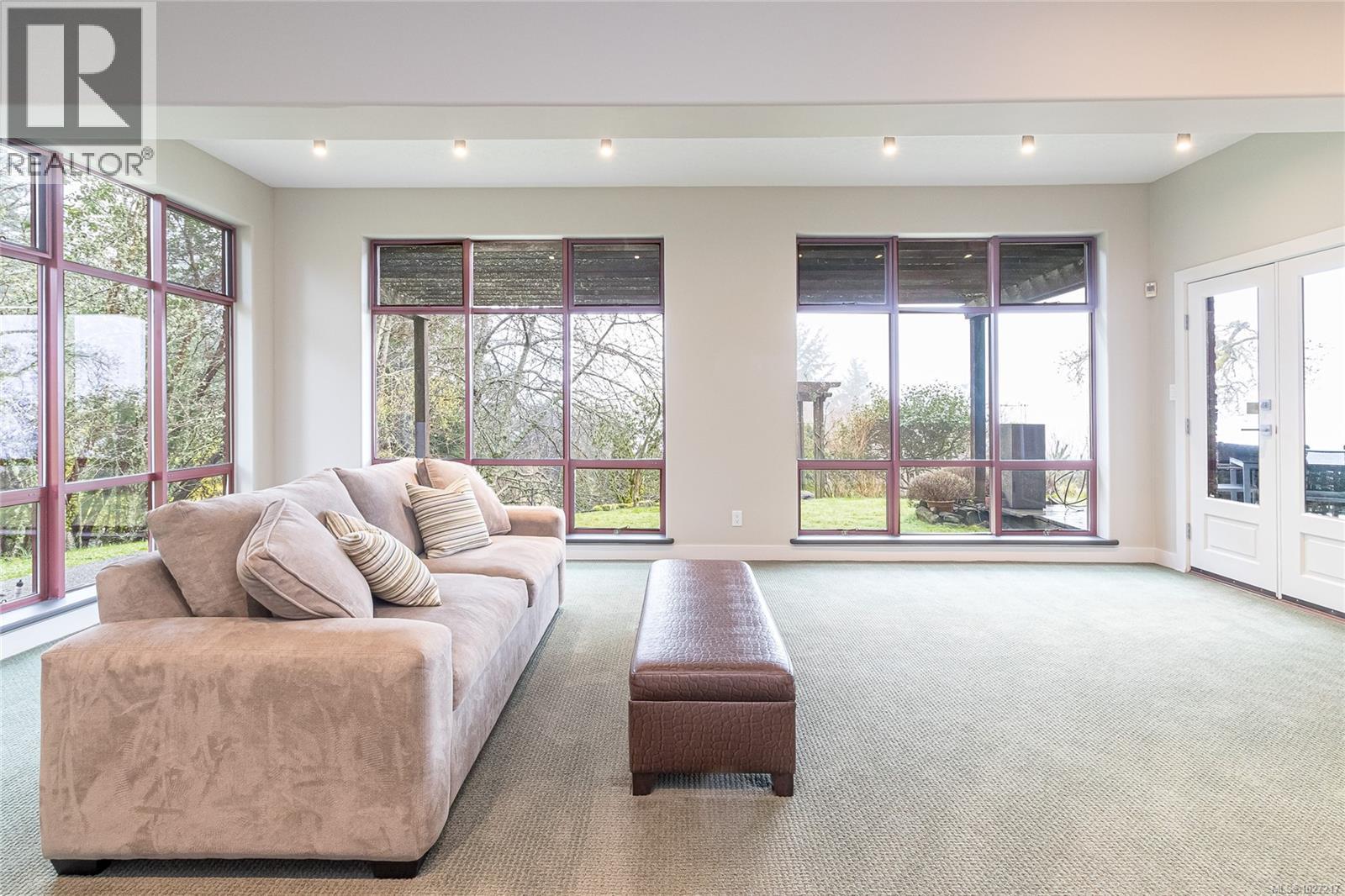 1126 HIGHVIEW PL - 33