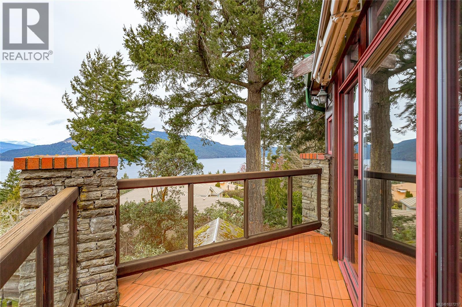 1126 HIGHVIEW PL - 46