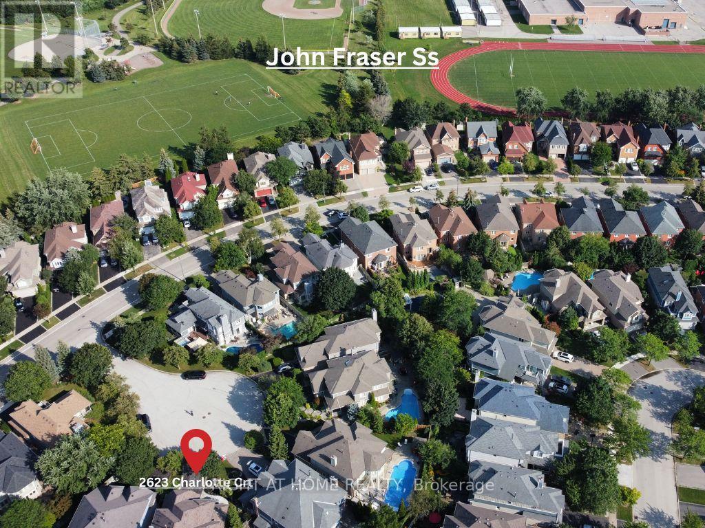 Minutes walking to John Fraser Ss