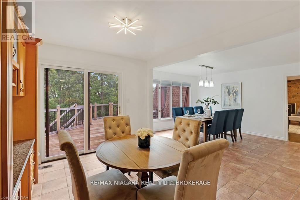 50 MELROSE DRIVE - 9