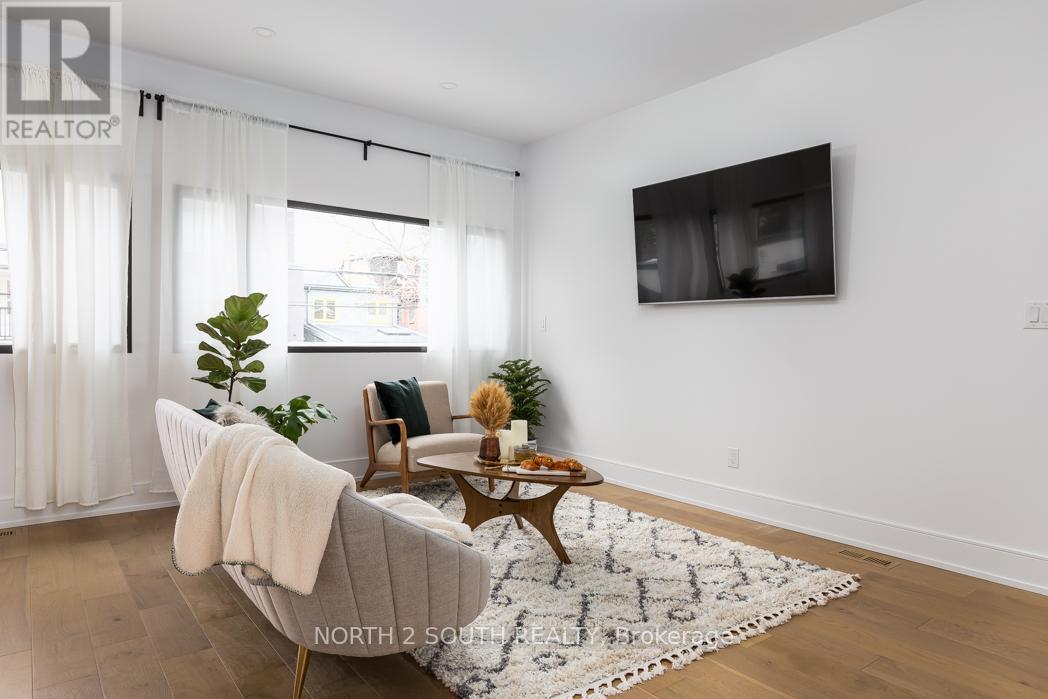 B - 918 MANNING AVENUE