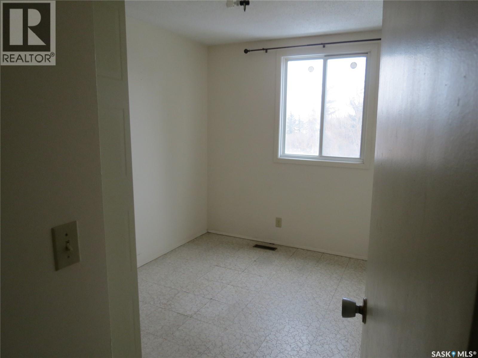 #3926 Castle ROAD - 11