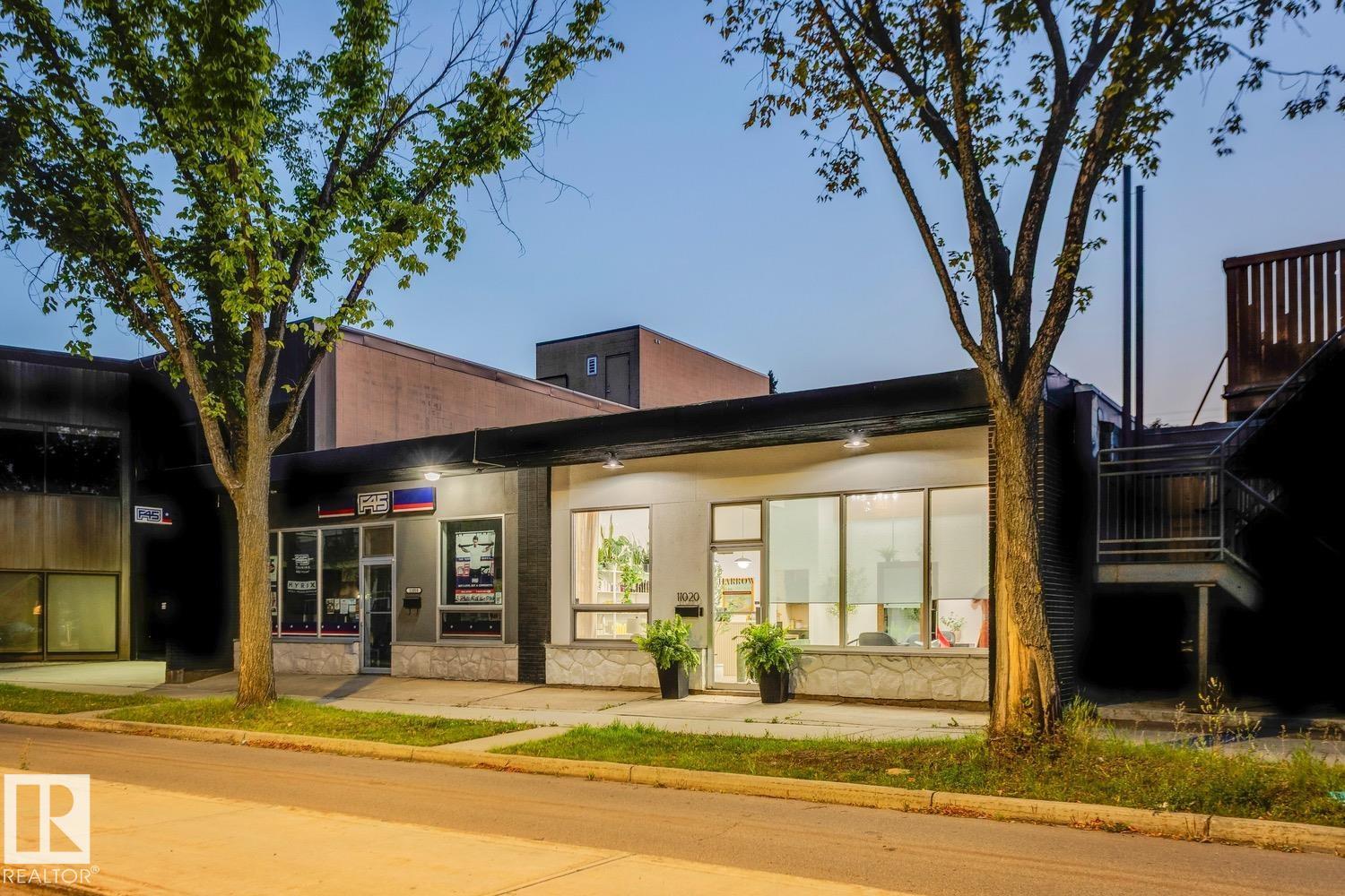 #209 11033 127 ST NW - 35