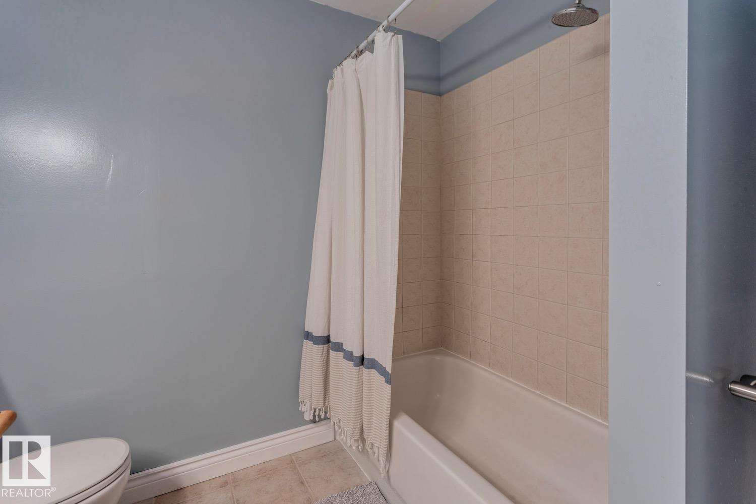 #209 11033 127 ST NW - 22