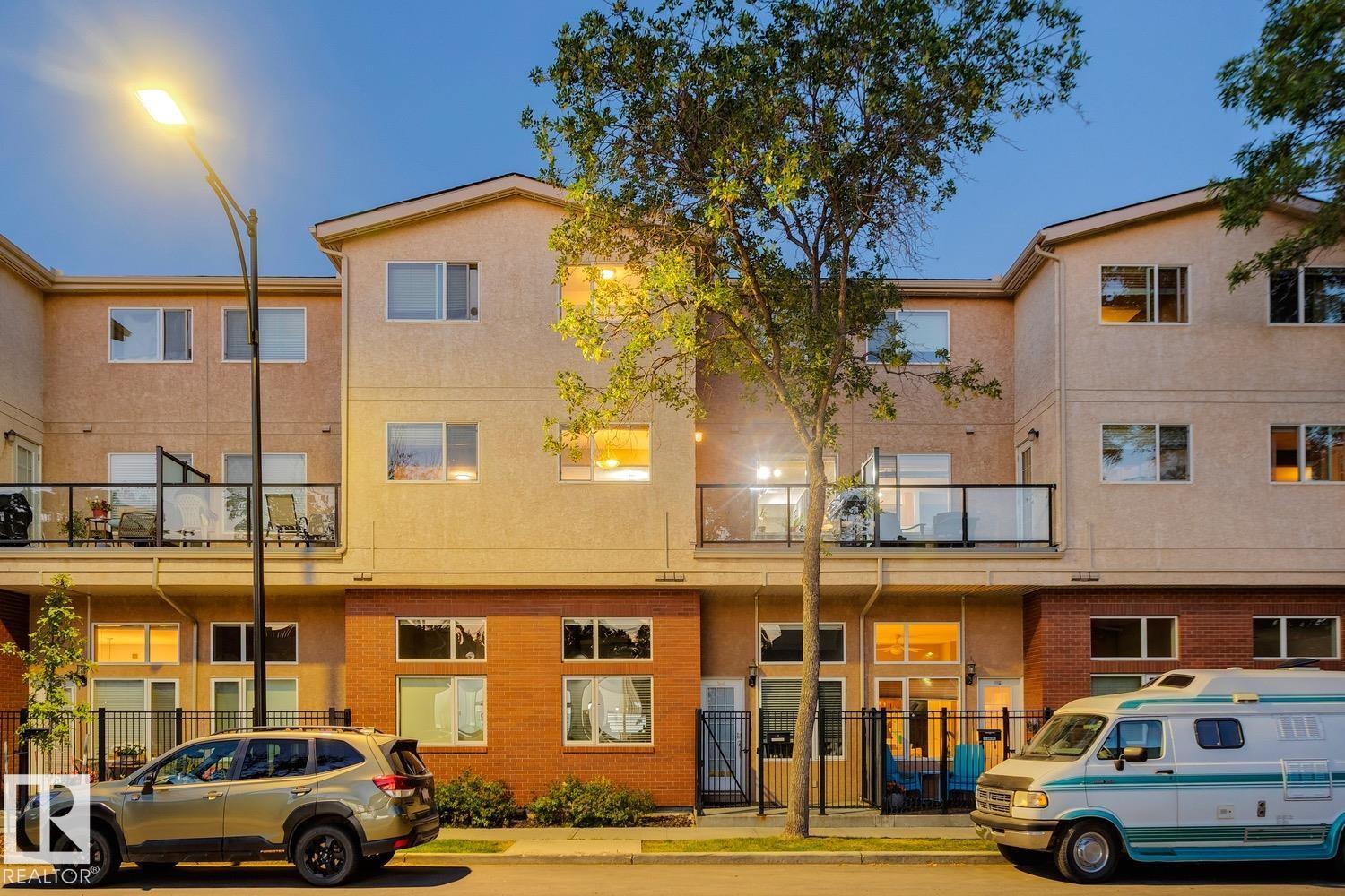 #209 11033 127 ST NW - 36