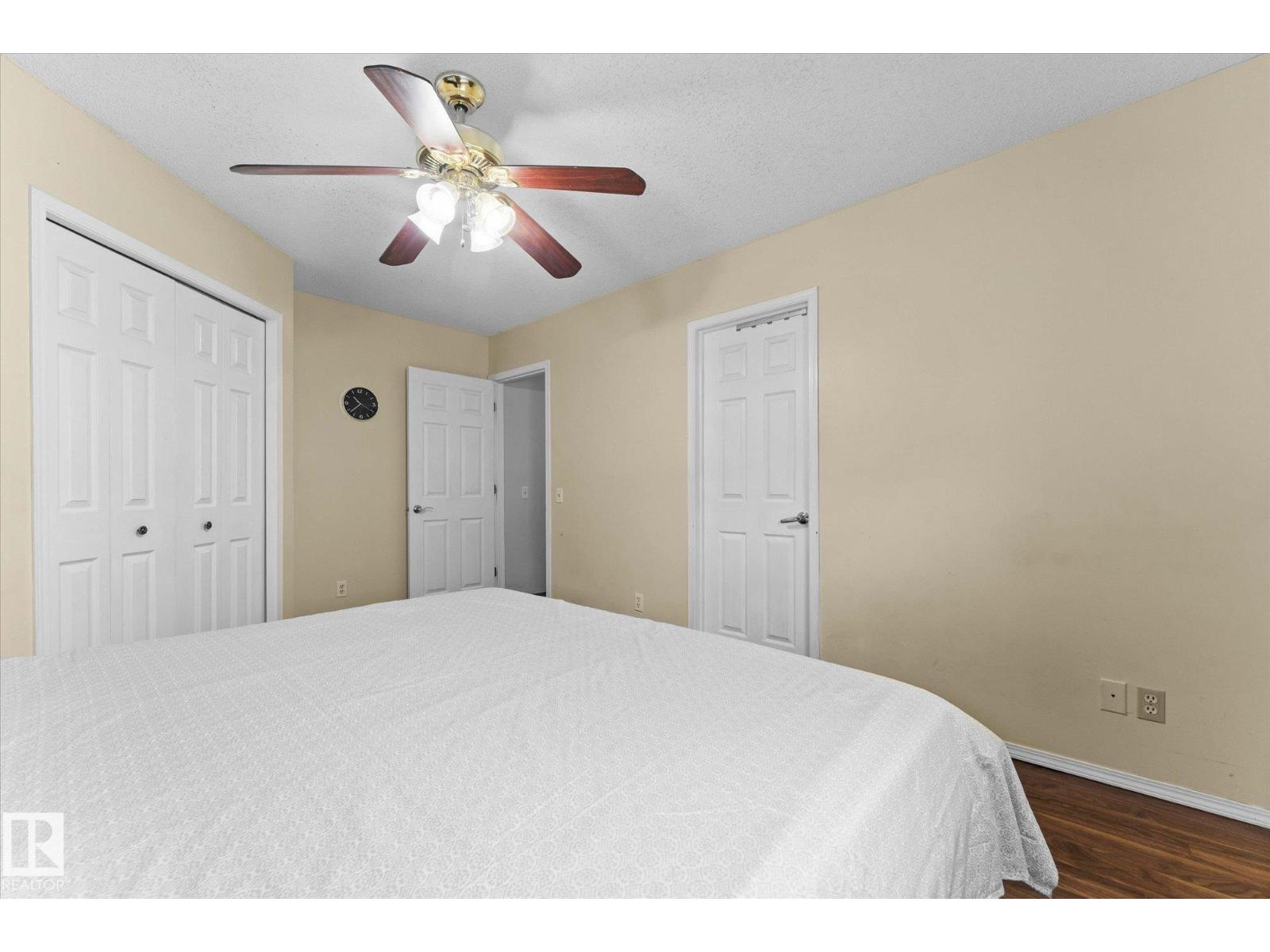 124 KLARVATTEN RD NW, Edmonton