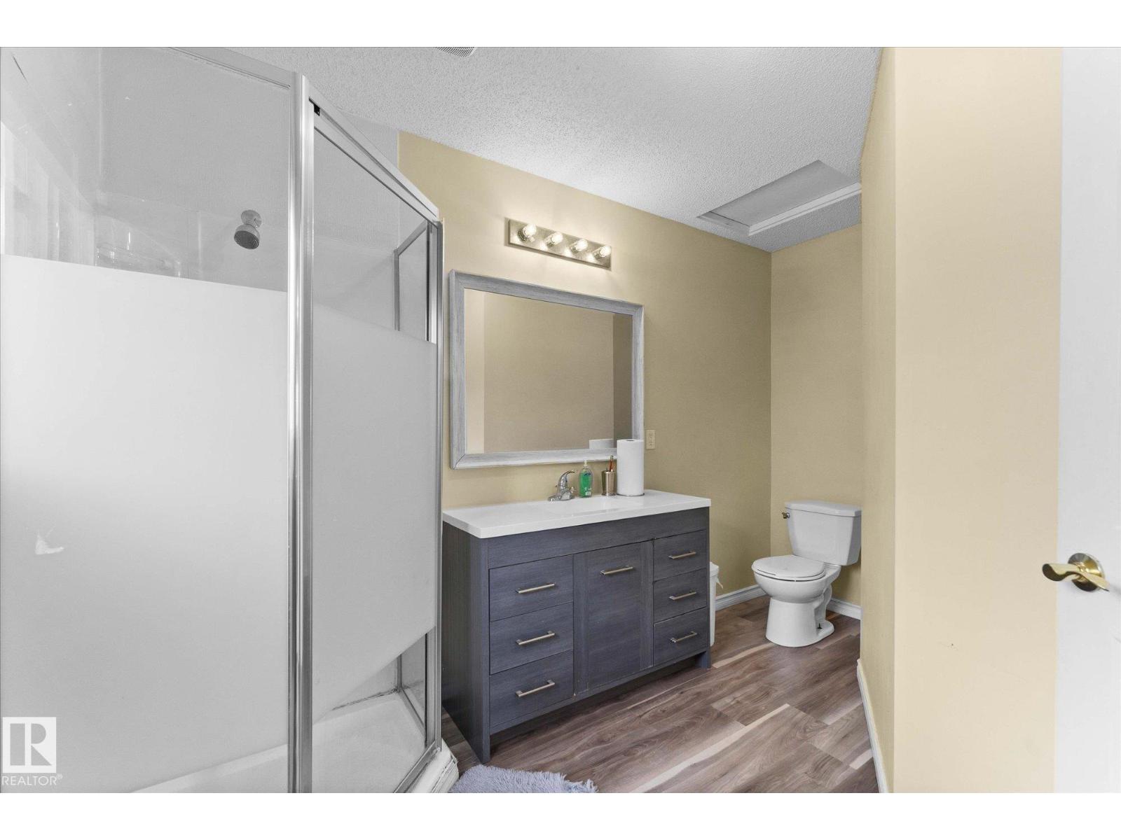 124 KLARVATTEN RD NW, Edmonton