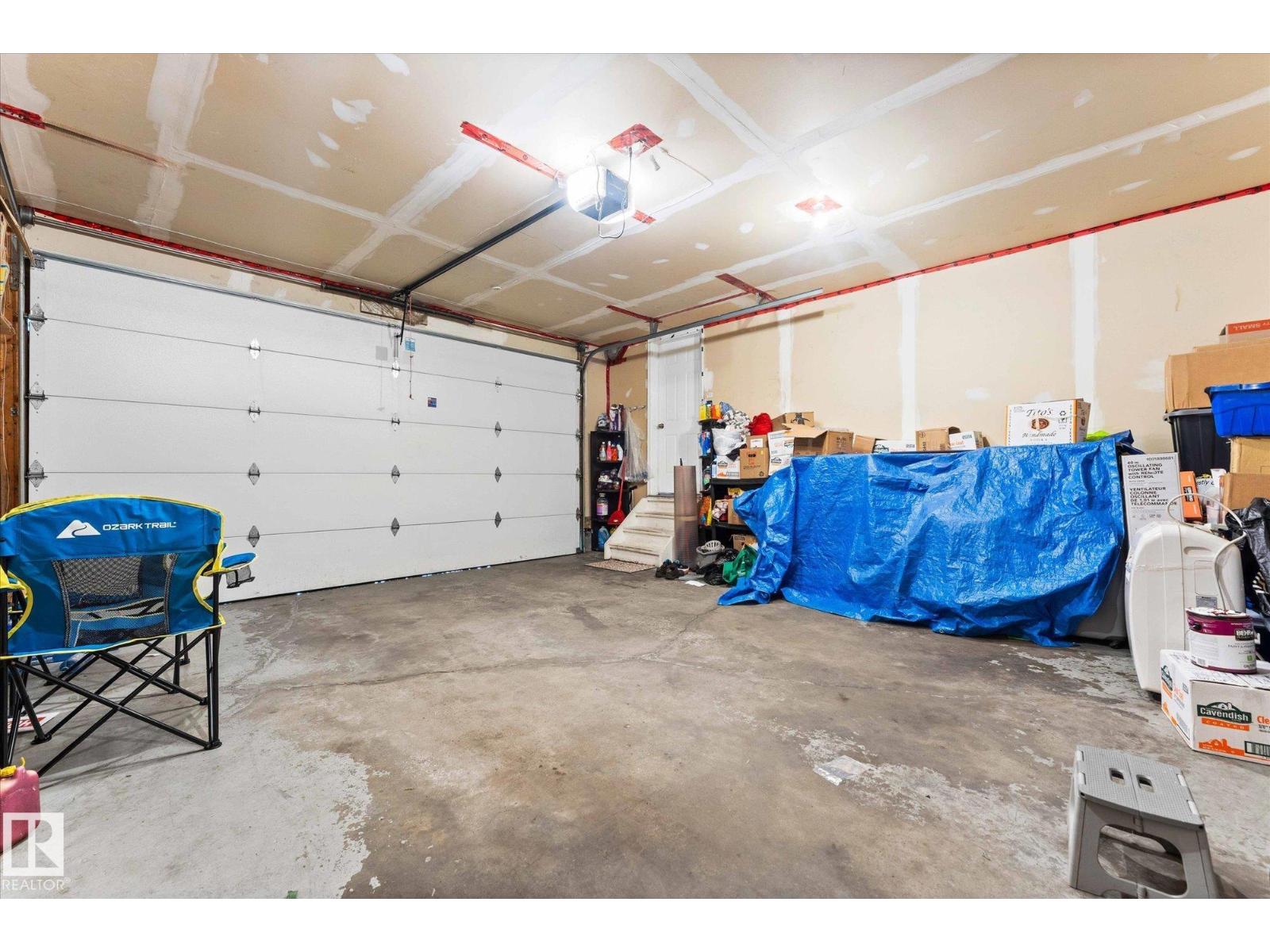 124 KLARVATTEN RD NW, Edmonton