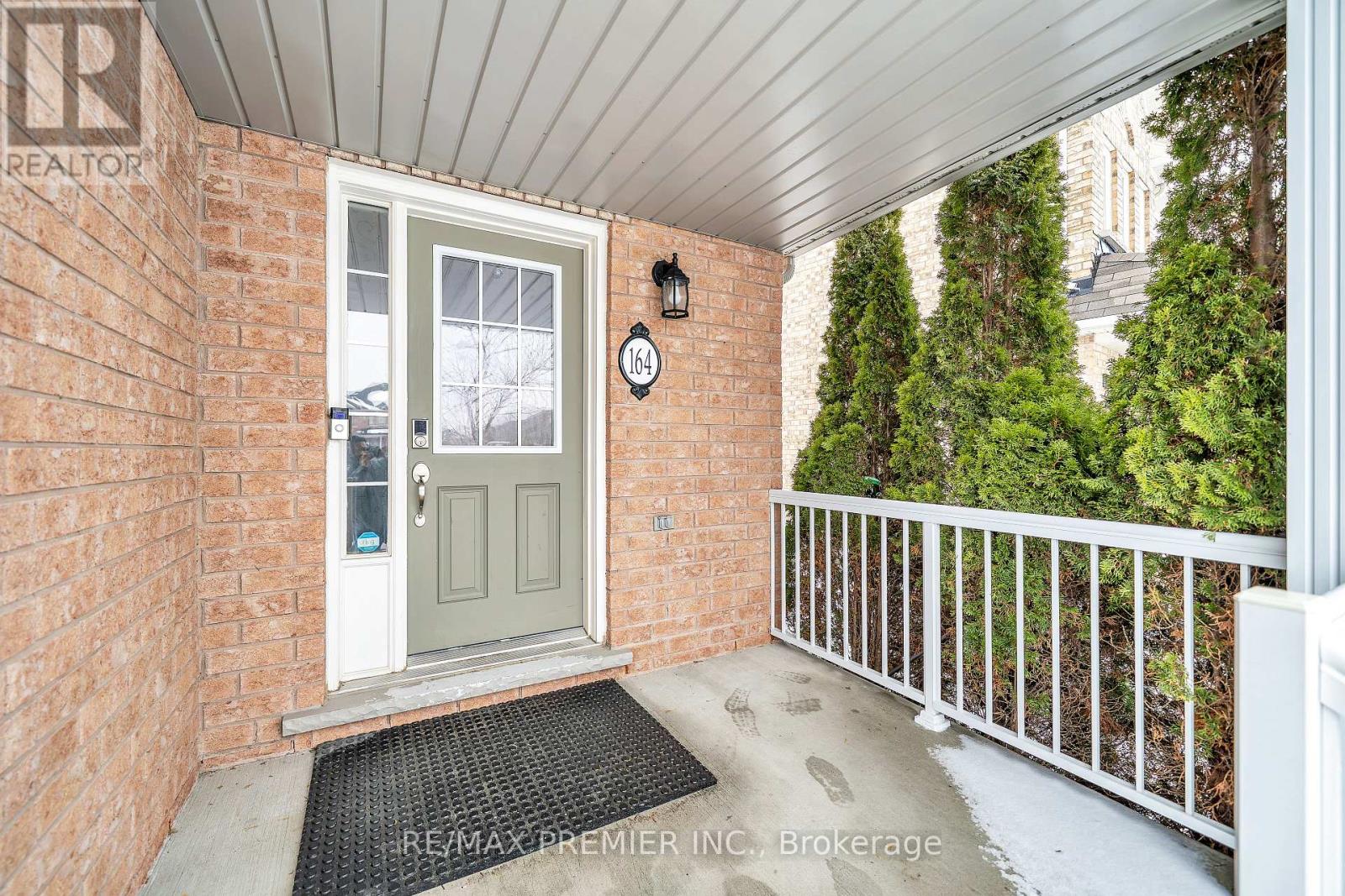 164 DEWELL CRESCENT - 2