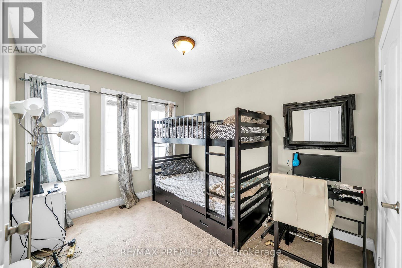 164 DEWELL CRESCENT - 19