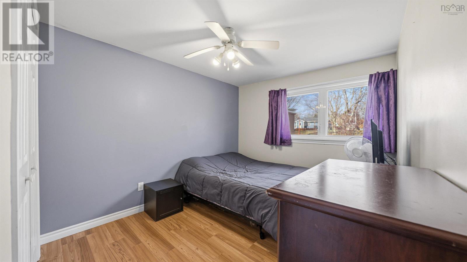 28 IRENE AVENUE - 26