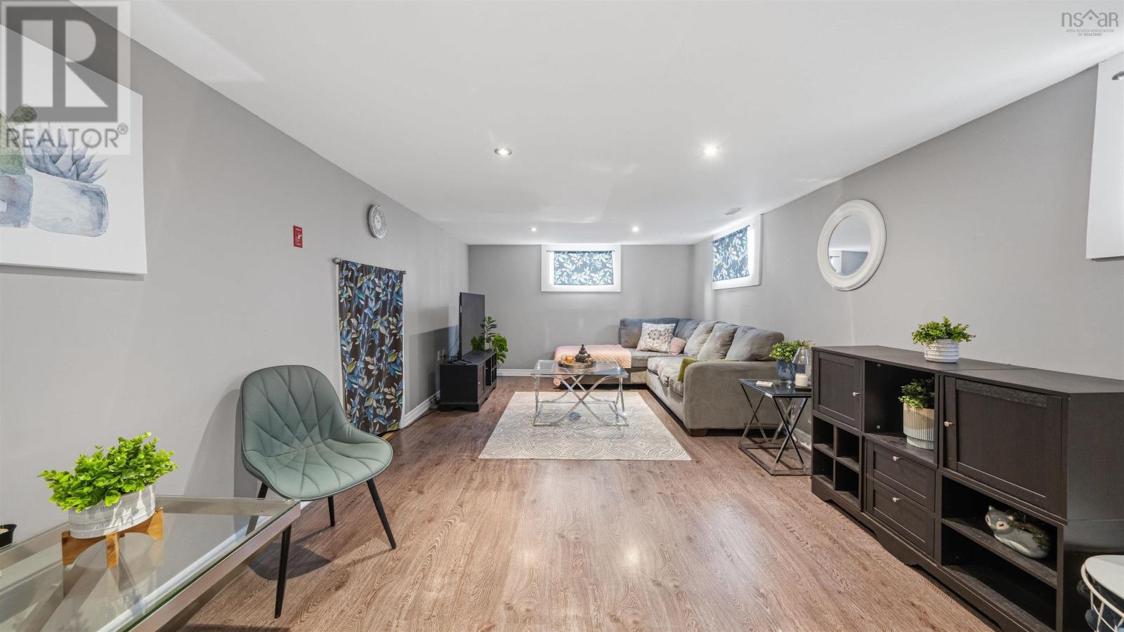 28 IRENE AVENUE - 29