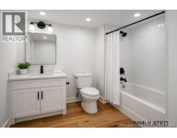 53 Kingswood Drive, photo 16