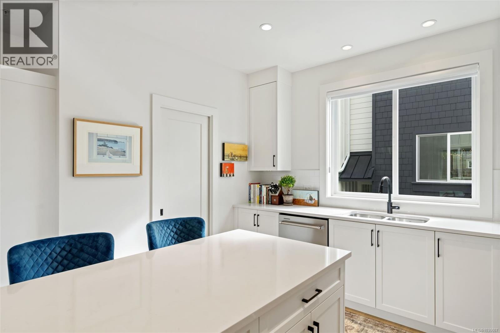 16 10145 Fifth Street, Sidney