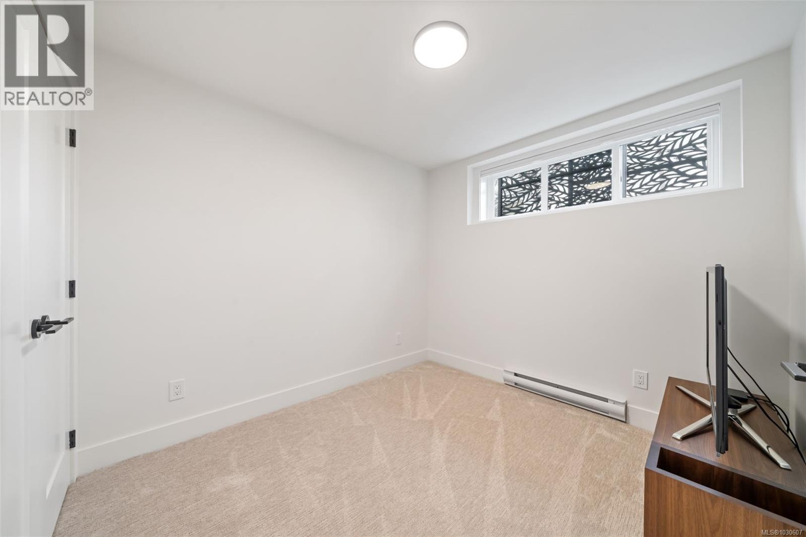 16 10145 Fifth Street, Sidney