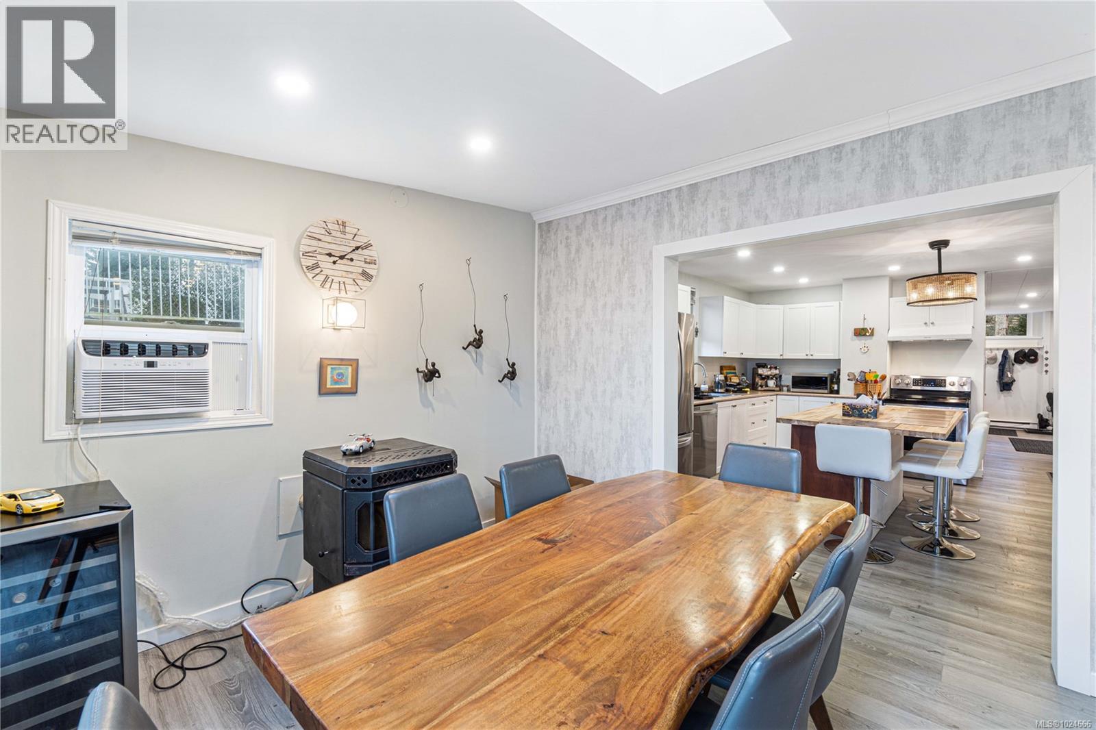 38 MACHLEARY ST - 24