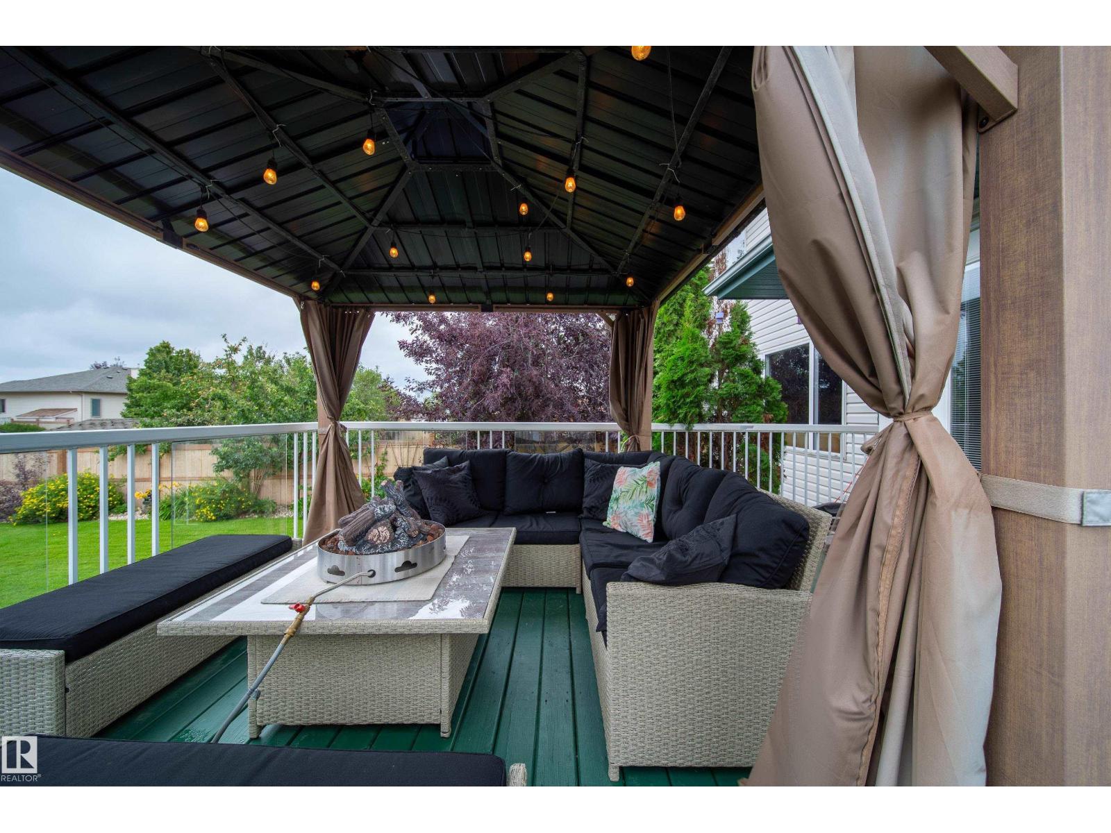 4 WINDROSE DR, Leduc